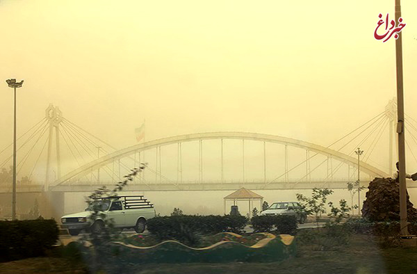 میزان غلظت گردوغبار در اهواز، صبح امروز شنبه 25 شهریور به بیش از 8 برابر حد مجاز رسید.