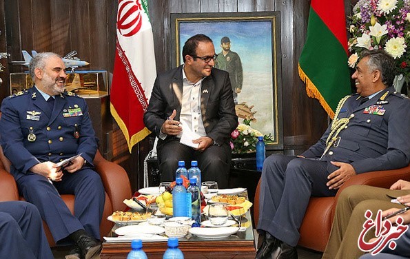 فرمانده نیروی هوایی عمان با امیر شاه‌صفی دیدار کرد