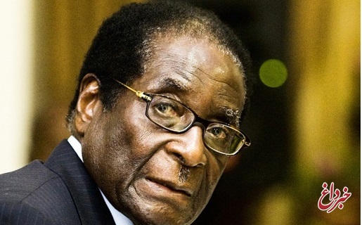 پایان حکومت 40 ساله موگابه / رییس‌جمهور زیمباوه از ریاست حزب حاکم برکنار شد