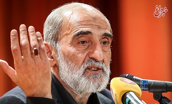 شریعتمداری درباره تجمع «هفتم آبان»: این جماعت اگر در دوران کوروش بودند به خدمت امپراتوری روم درمی‌آمدند!