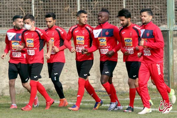 غیب طارمی و باقری/ بازیکنان با ماسک تمرین کردند