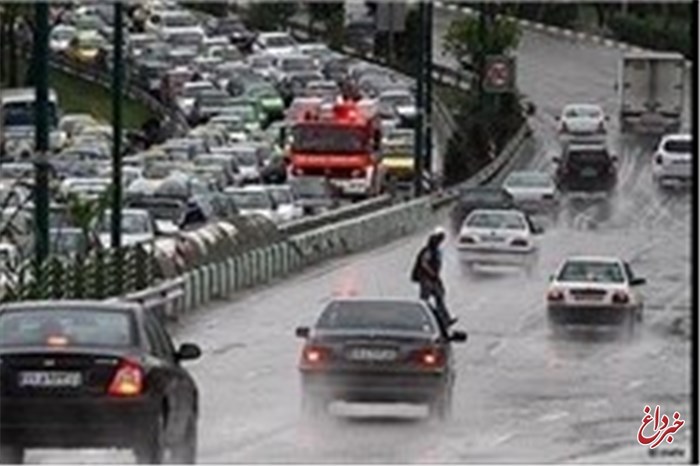 ترافیک نیمه‌سنگین در آزادراه کرج ـ‌ قزوین
