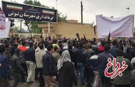 تجمع کارگران یک کارخانه دیگر در خوزستان تجمع کارگران یک کارخانه دیگر در خوزستان