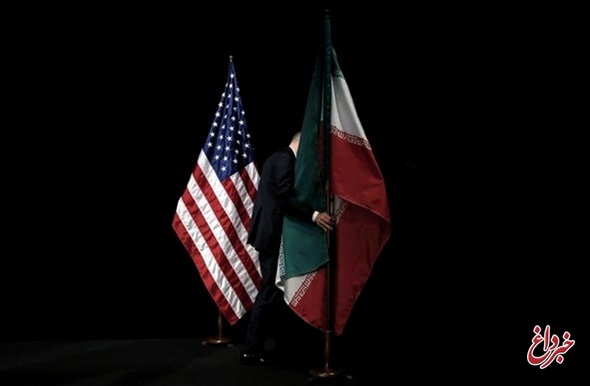 تکذیب خبر خروج آمریکا از برجام در گفت‌وگوی روسای جمهور ایالات متحده و فرانسه/ترامپ مجوز بازگشت تحریم‌های علیه ایران را صادر می‌کند