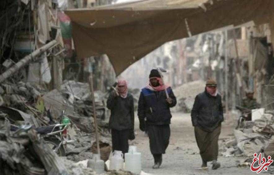 کشف گور دسته‌جمعی در «رقه» سوریه با 200 جسد/ تا کنون اجساد 50 نفر بیرون کشیده شد