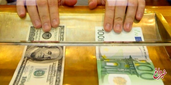 اقدام ایران مبنی بر تبدیل ارز رسمی از دلار به یورو یادآور تصمیمات اقتصادی ونزوئلا است