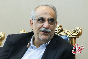 هشدار وزیر اقتصاد: مشکلات اقتصادی ایران را بزرگ‌نمایی نکنید