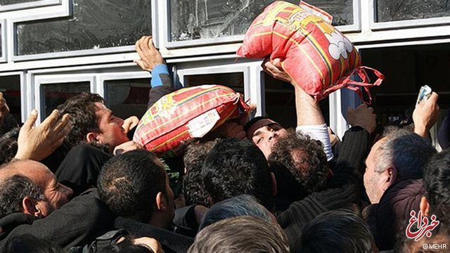 ‌فرماندار مریوان: روزی ۱۱۰۰ عراقی برای خرید کالا‌های اساسی وارد مریوان می‌شوند / کالا‌های اساسی زندگی در مریوان نایاب شده