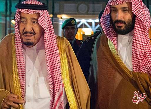 ممکن است ملک سلمان برخی اختیارات پسرش را محدود کند / مخالفان بن سلمان، به احمد بن عبدالعزیز، برادر پادشاه امید بسته اند؛ حتی برخی در اینترنت با او بیعت کردند / تحریم سعودی ممکن است عربستان را به آغوش ایران بیندازد