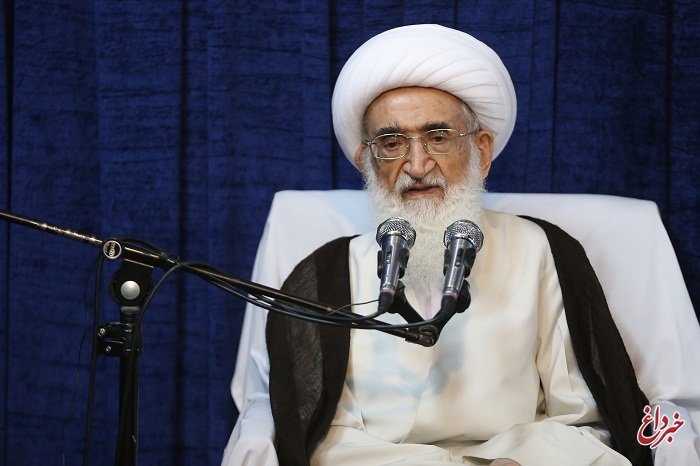 آیت الله نوری همدانی: برای کشته شدن یک خبرنگار عربستانی غوغایی به پا شد ولی در خصوص یمن هیچ خبری منعکس نمی‌شود