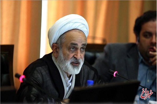 سالک نماینده اصفهان:نگفته بودم بودجه مقابله با حوادث طبیعی را بدهید به مقابله با بدحجابی/تحریف کرده اند