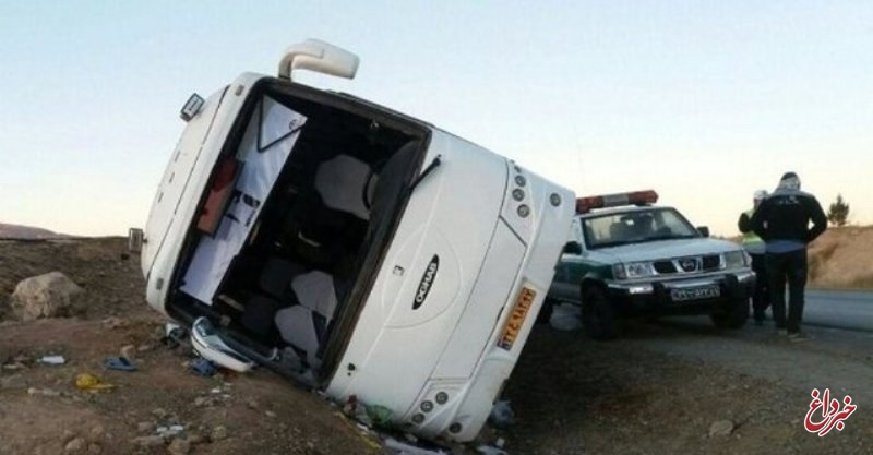 واژگونی مرگبار اتوبوس در یزد/ ۴ نفر کشته شدند