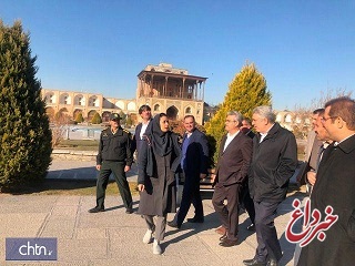 بازدید دکتر مونسان از پروژه‌های در دست مرمت در میدان جهانی امام (ره) اصفهان