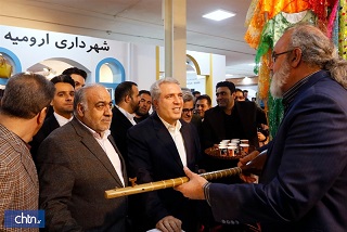 بازدید مفصل وزیر میراث‌فرهنگی، گردشگری و صنایع‌دستی از نمایشگاه تهران