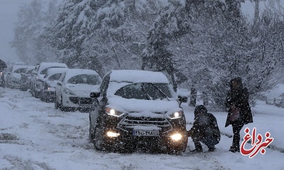 برف و کولاک تردد در محورهای مازندران را کند کرد