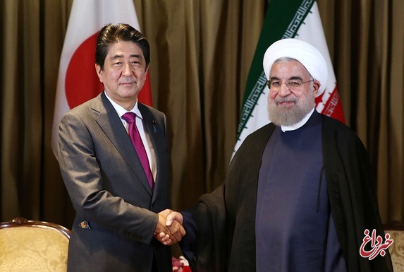 «نخست وزیر ژاپن» مورد استقبال رسمی روحانی قرار گرفت