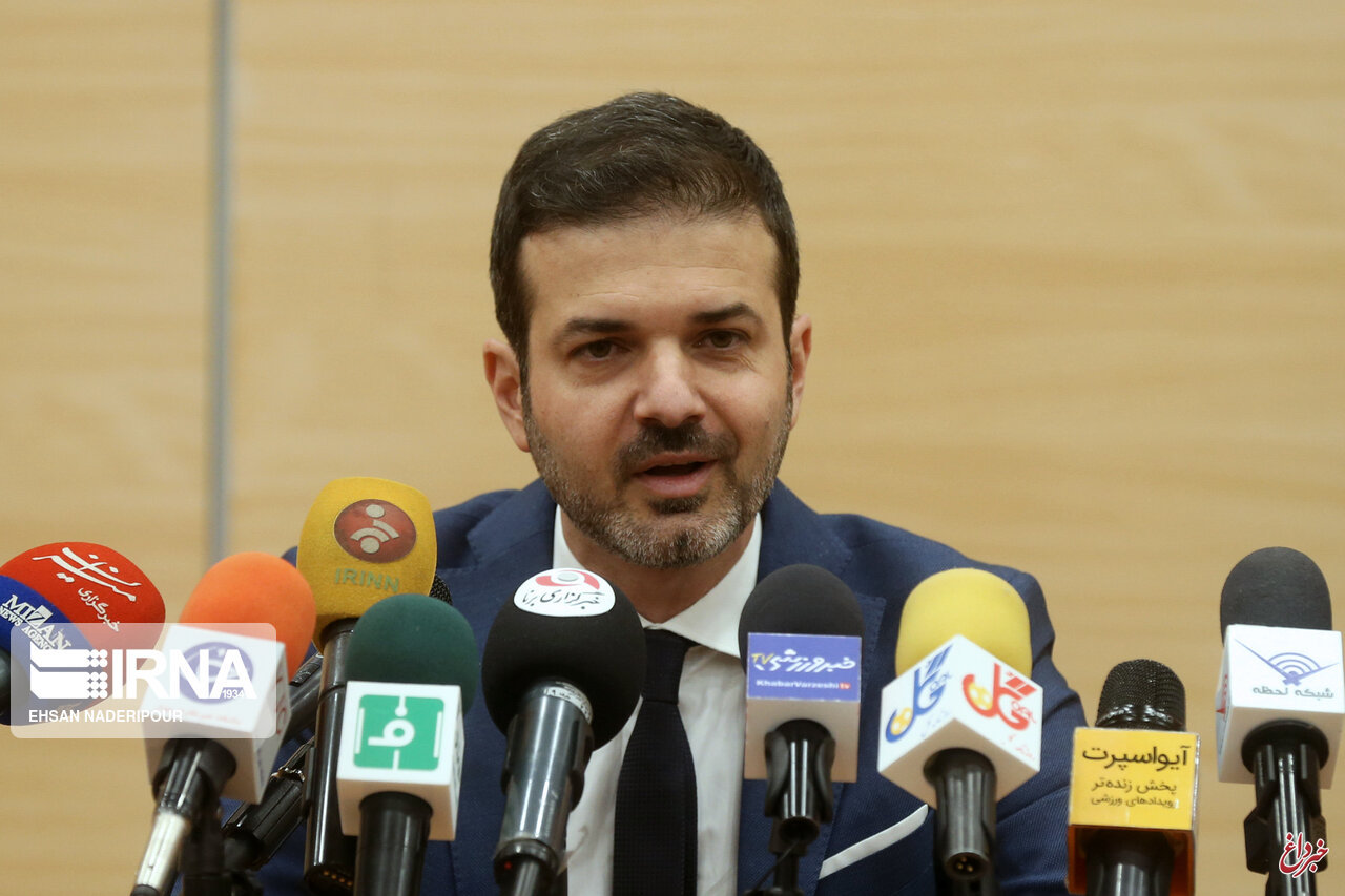 استراماچونی در نشست مطبوعاتی حاضر نشد/ توضیح باشگاه استقلال