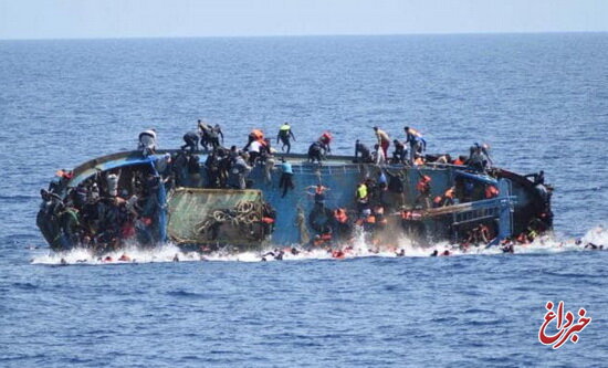 واژگونی قایق مهاجران/ ۱۲ نفر کشته شدند