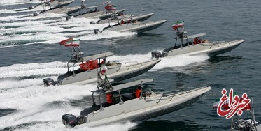 منابع ایرانی: مانور شناورهای ایرانی در پاسخ به اقدامات تحریک آمیز آمریکا بود