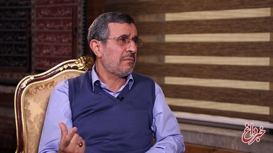 احمدی‌نژاد: سایه جنگ را از ایران دور کردم