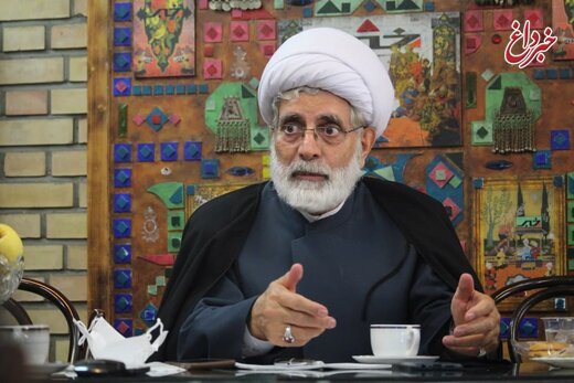 رهامی: در دوره احمدی نژاد دولت نظامی را امتحان کردیم، مملکت بهم ریخت