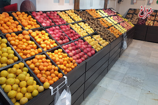 رئیس اتحادیه فروشندگان میوه وسبزی استان تهران : گرانفروشی نداریم/ عوامل اصلی گرانی میوه