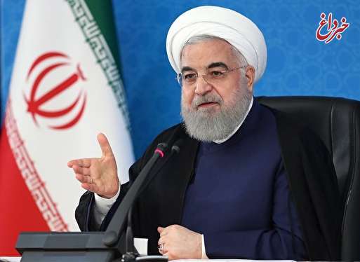 روحانی: هفته آینده یک گشایشی در اقتصاد کشور به وجود خواهد آمد / تا به صندوق انتخابات احترام می‌گذاریم، هیچ قدرتی به ما صدمه نمی‌زند / در میدان جنگ زخم بر بدن ما نشسته؛ دردآور است که افراد داخل کشور به نیروی خودی لبخند زده و بگویند دست خونی خود را نگاه کن