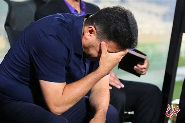 خلع درجه از قلعه‌نویی در آزادی+عکس