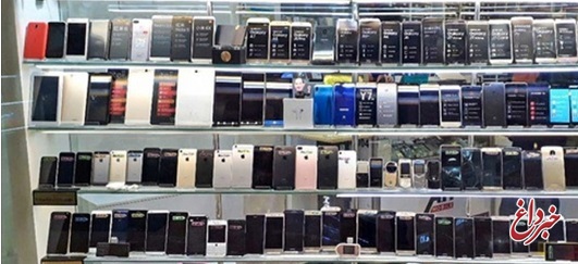 گمرک: ممنوعیت واردات گوشی همراه بیش از ۶۰۰ دلار از سال آینده
