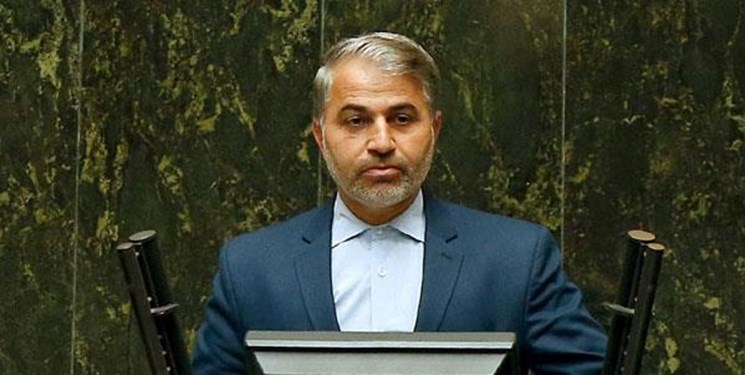 اصلاح‌طلبان بدانند تذکرات نمایندگان به مسئولان نشانه عدم همراهی مجلس با دولت نیست