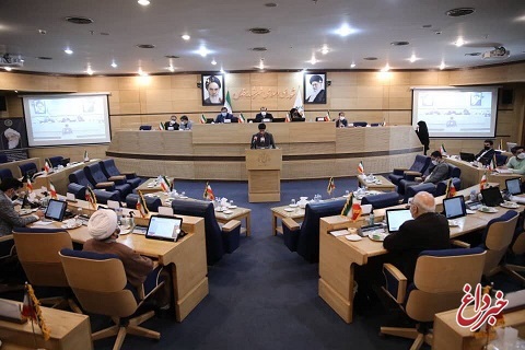 حضورِ اعضای کرونایی در جلسه شورای شهر مشهد / عضو شورا: حال خوشی ندارم اما حضور در جلسه یعنی جهاد