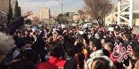 تجمع هواداران پرسپولیس مقابل مجلس / حمایت از گل محمدی و درخواست استیضاح سجادی، وزیر ورزش
