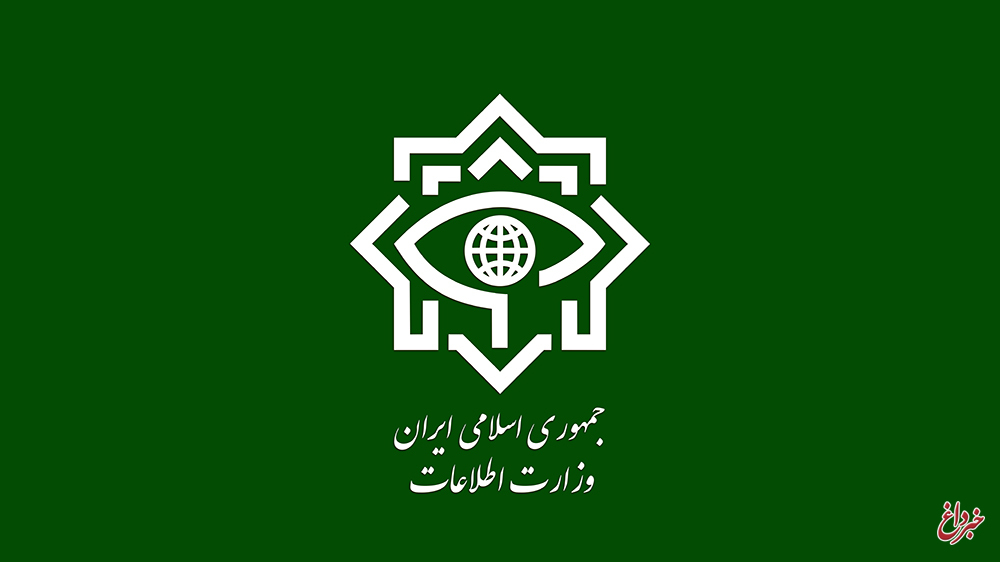 وزارت اطلاعات: دو تیم تروریستى در سیستان و بلوچستان منهدم شدند / ۶ تروریست مسلح با مأموریت ترور چند تن از اتباع خارجی وارد ایران شده بودند