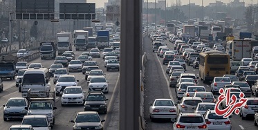 آمار تردد خودرو در جاده‌ها کماکان افزایشی است/ترافیک در آزادراه های تهران-ساوه و کرج-قزوین