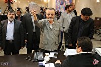 کابینه احمدی‌نژاد در صف انتخابات/ زریبافان نامزد کرسی ریاست جمهوری شد