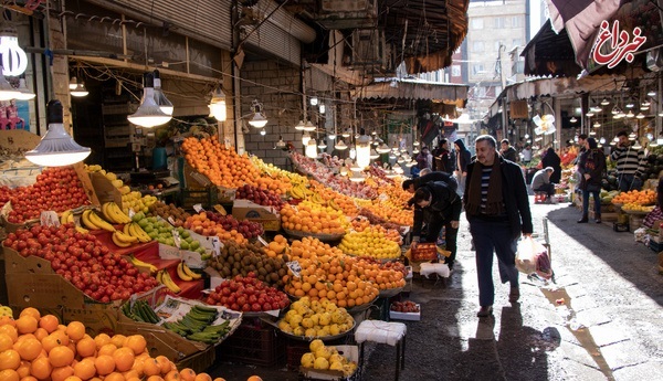 اتحادیه میوه و تره‌بار تهران: افزایش ۲۰ درصدی قیمت میوه نسبت به ماه گذشته/ قیمت هویج دو برابر شد