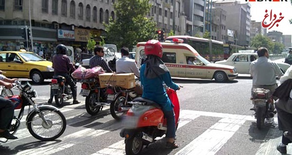 رئیس پلیس راهور اصفهان: گواهینامه موتورسیکلت به بانوان داده نمی‌شود / اگر قرار بود زنان هم گواهینامه موتورسیکلت داشته باشند، واژه مردان در قانون تاکید نمی‌شد