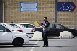 درخواست مقتدایی از فرمانده نیروی انتظامی برای رفع مشکلات تعویض پلاک
