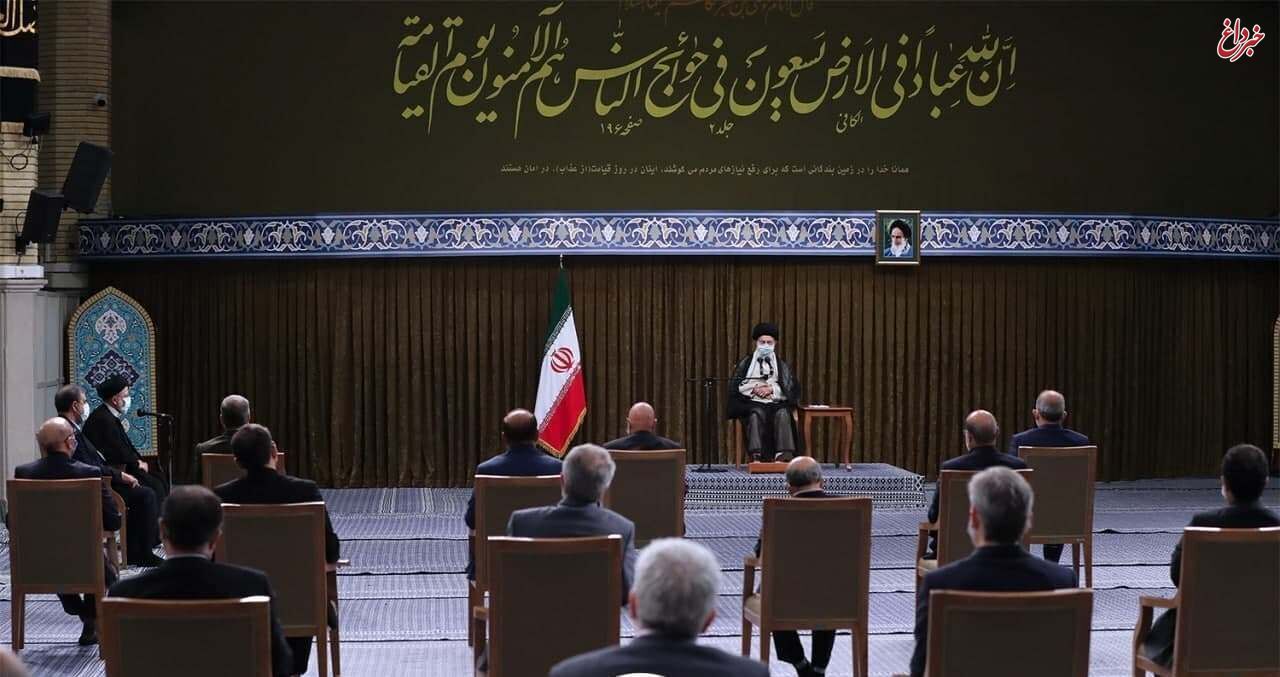 زمان شتابان می‌گذرد، از هر لحظه این چهارسال استفاده کنید / انقلابی بودن باید با عقلانیت همراه باشد