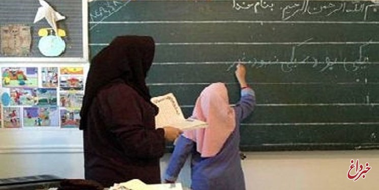 عضو کمیسیون آموزش مجلس: سال تحصیلی جدید با کمبود 220 هزار معلم آغاز شده است