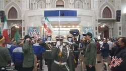  پیکر مطهر ۱۸ شهید گمنام دفاع مقدس در حرم امام خمینی تشییع شد