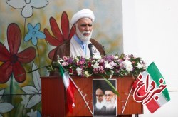 امام جمعه کیش: تاکید بر لزوم پاسداشت ارزش ها و آرمان های انقلاب اسلامی