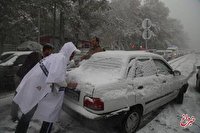 هواشناسی: از اواخر وقت دوشنبه تا ظهر چهارشنبه بارش سنگین برف در شمال استان تهران پیش بینی می‌شود / احتمال یخبندان و لغزندگی مسیر‌ها