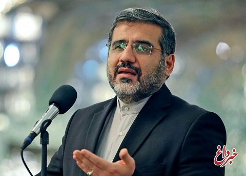 وزیر ارشاد: یک رسانه تروریستم رسانه‌ای علیه نظام و دولت مشغول کار است / دشمن تلاش می‌کند جامعه ایرانی را نسبت به گذشته پشیمان و نسبت به آینده ناامید کند