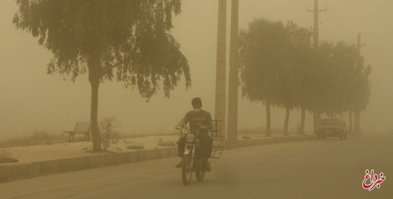 توده گرد و غبار عراقی در راه خوزستان