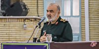 سرلشکر سلامی: رهبر انقلاب سفینه ملت ایران را به ساحل اقتدار و پیشرفت هدایت کرده است