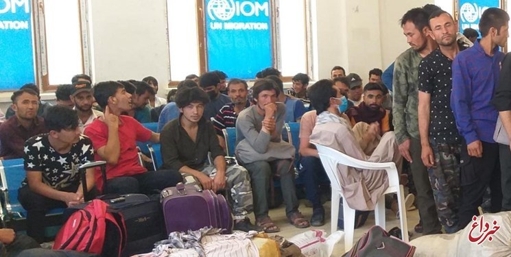 طالبان: در ۲ روز اخیر ۴۵۰۰ مهاجر از ایران به کشور بازگشته‌اند
