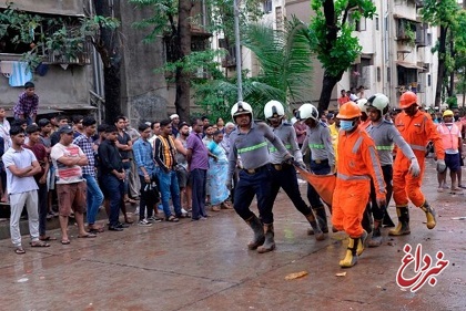 ریزش ساختمان در بمبئی با ۱۹ کشته و ادامه عملیات امدادونجات