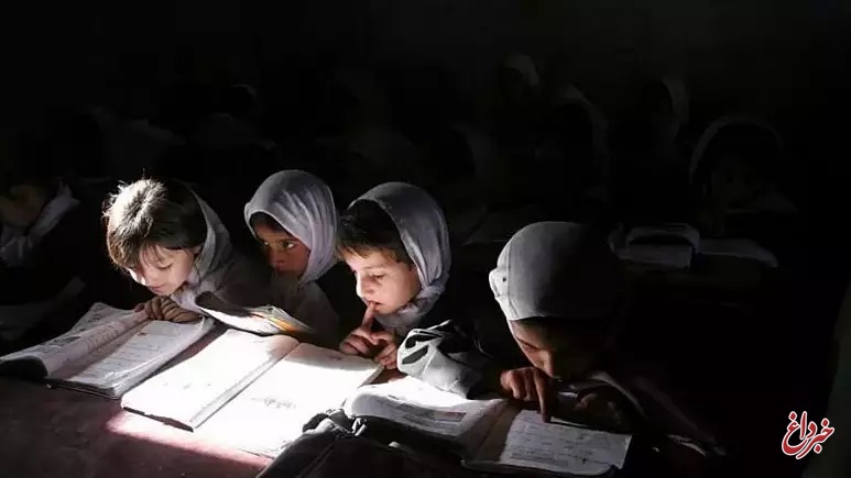 فعالیت مدارس زیرزمینی در افغانستان؛ طالبان: فرهنگ افغان‌ها نسبت به بیرون رفتن دختران حساس است