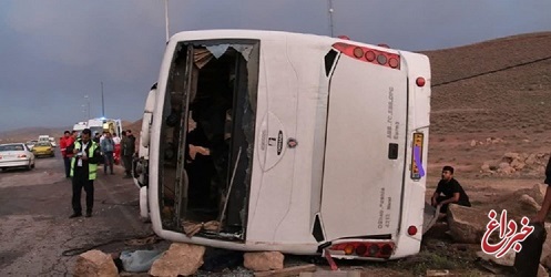 واژگونی «ون» در جاده اهواز 12 مصدوم برجای گذاشت